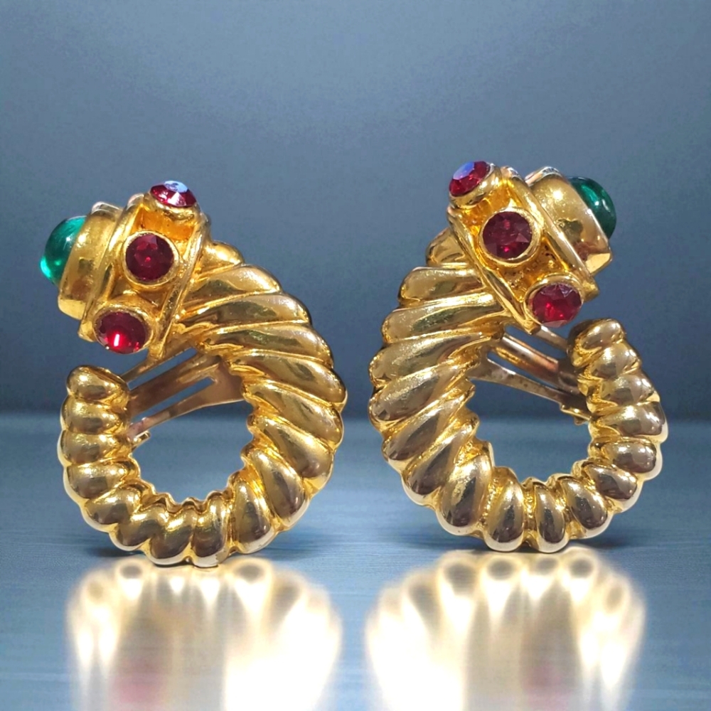 Vintage 1980's Twisted Cable Glass Mogul Cabochon Clip-on Earrings